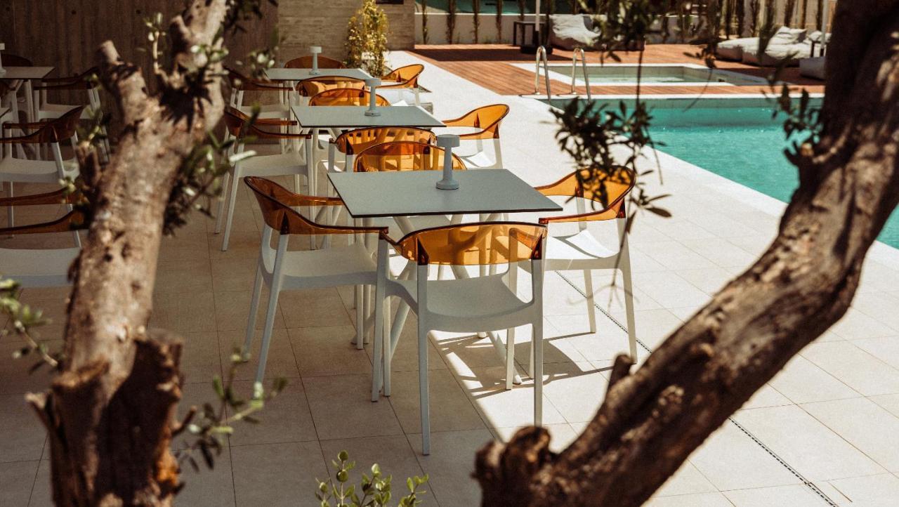 Regency Boutique Hotel Holiday Suites Paphos Bagian luar foto
